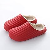 La parte superior peluda de moda con plantilla acogedora protege tus pies perfectamente.El diseño superligero hace que tus pies se sientan libres.Experiencia ultra suave: el cojín de espuma viscoelástica gruesa hace que las pantuflas sean cómodas y flexibles.