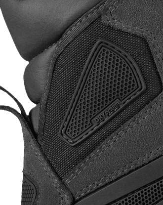 BOTA INVICTUS AMPHIBIAM DRY 8