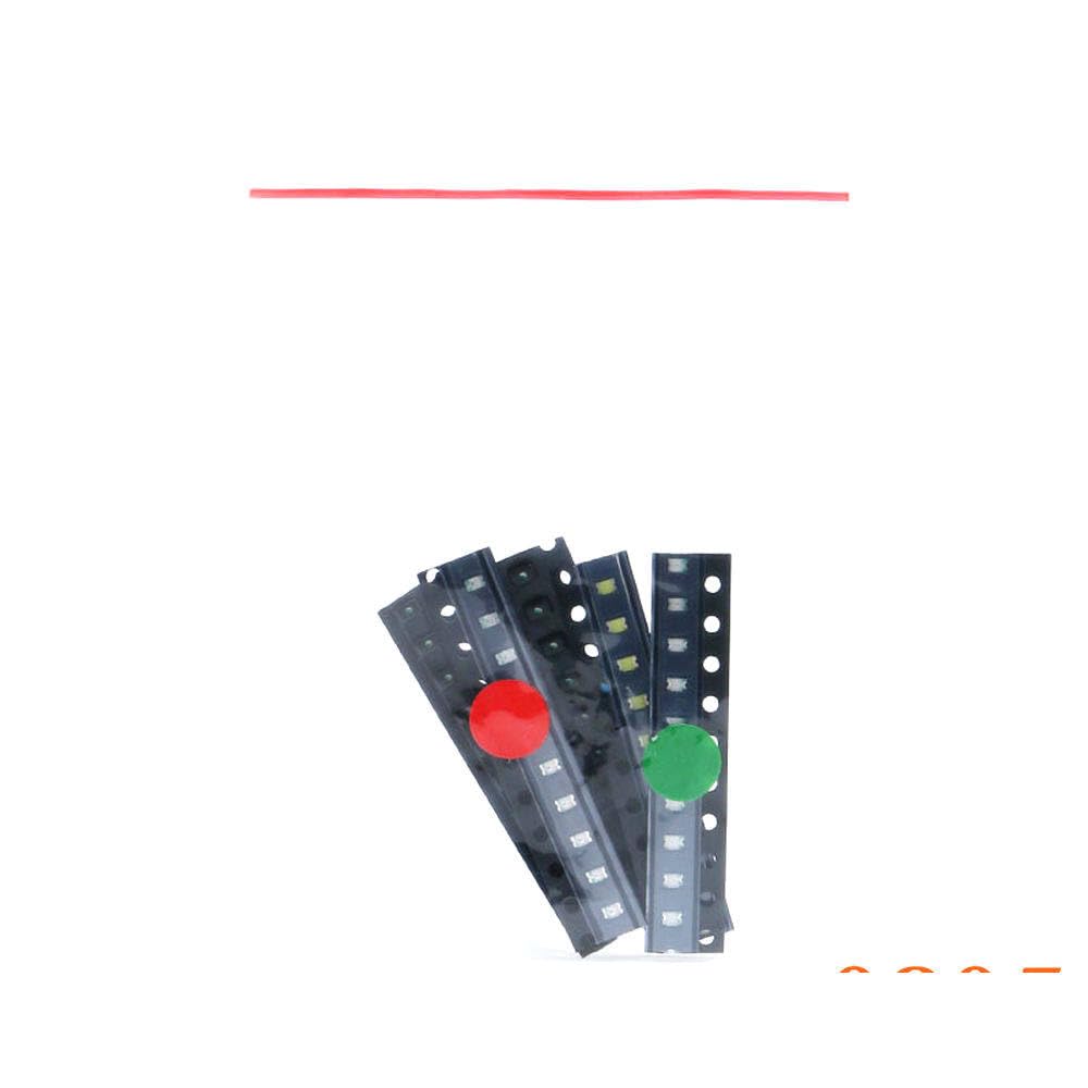 50pcs 0805 Pacchetto Luce LED SMD 5 Colori Rosso Bianco Verde Blu Giallo 0805 Set di diodi emettitori di Luce