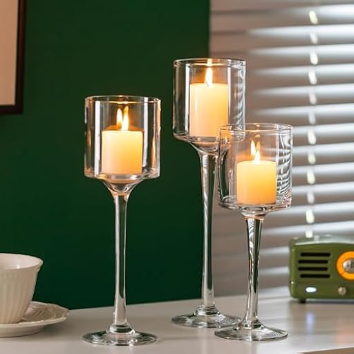 Romadedi Portavelas de Cristal para Velas, Alto Candelabro Porta Velas de te Pequeñas Elegante Mesa de Boda, Navidad Decoración Casa, Juegos de 3, 20/23/26cm | Ya disponible en tu tienda friki favorita! En mundofriki.es!