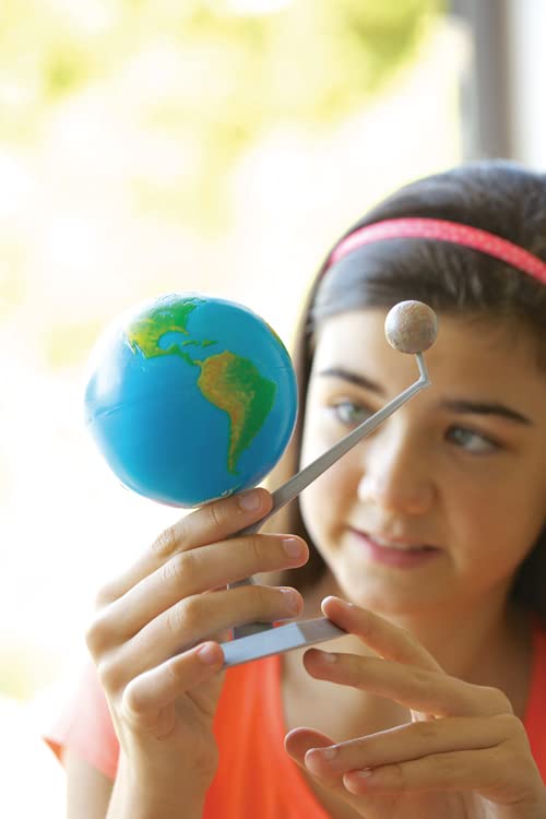 4M Earth and Moon Model Kit