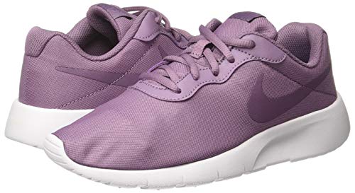 Image of NIKE Girls Tanjun (Gs) Running Shoes