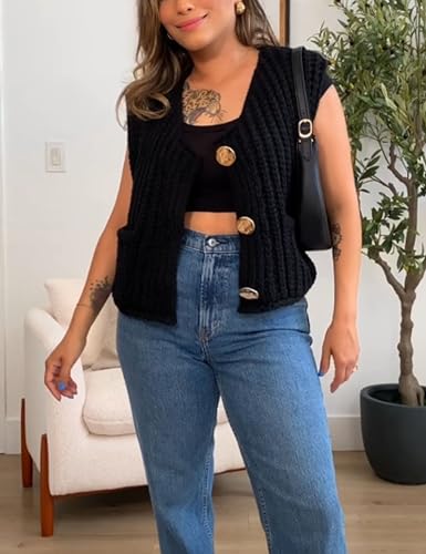 Women's Chunky Cropped Sweater Vest Sleeveless Button Down Trendy Cardigan Knit Crop Tops with Pockets3