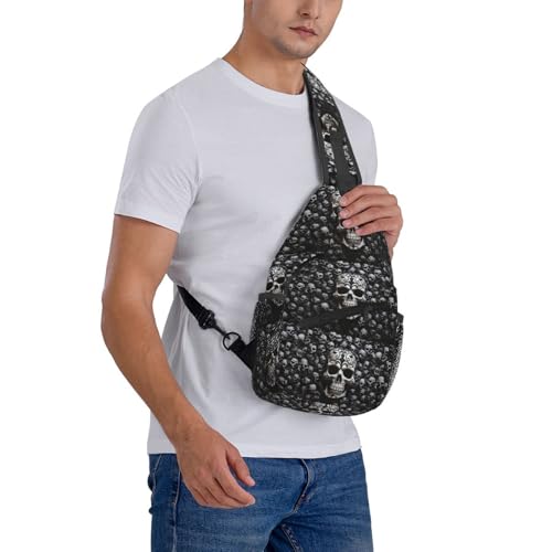 Mochila sling negra con diseño calaveras para uso urbano miniatura 7