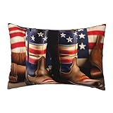 Housse de coussin décorative : les taies d'oreiller décoratives avec drapeau américain avec bottes de cowboy sont adaptées pour la décoration de la maison. Design simple pour la décoration de la maison, du canapé et des chaises, décoration de voiture, bureau, hôtel, café ou siège de fenêtre. Nos housses de coussin sont une œuvre d'art plutôt qu'un simple article de décoration d'intérieur. Nous espérons que nos housses de coussin peuvent être utilisées dans n'importe quel environnement pour ajouter une touche design.