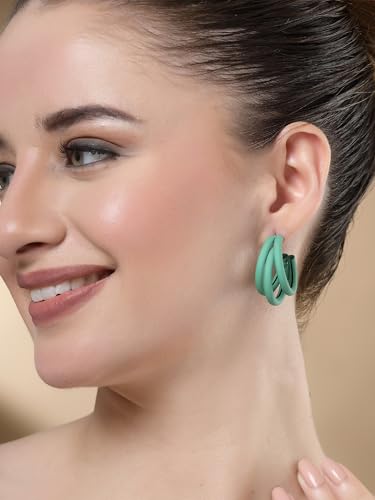 Image of Bohey by KARATCART Gold-Toned Classic Half Hoop Earrings for Women