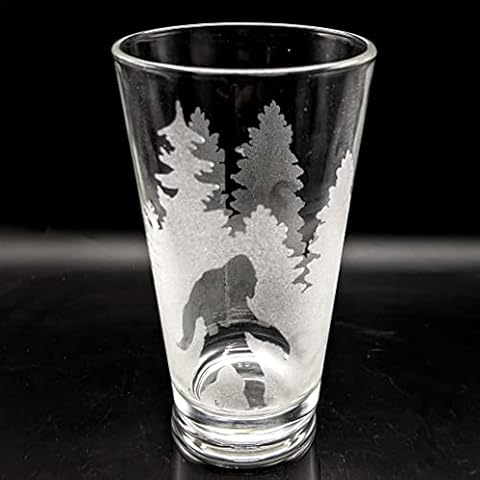 YETI IN THE WOODS Engraved Pint Glass | Great Gift Idea for Big-Foot Yeti Sasquatch Hunters & Enthusiasts! Cover