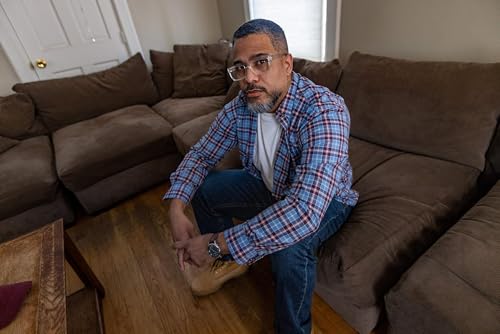 'I feel like an alien': A man restarts his life after 30 years in prison