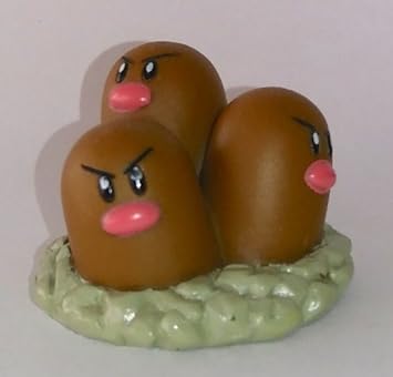 Amazon 指人形 ポケモンキッズ ダグトリオ 色違い 1997年 ソフビ人形 おもちゃ Amazon 指人形 ポケモンキッズ ダグトリオ 色違い 1997年 ソフビ人形 おもちゃ