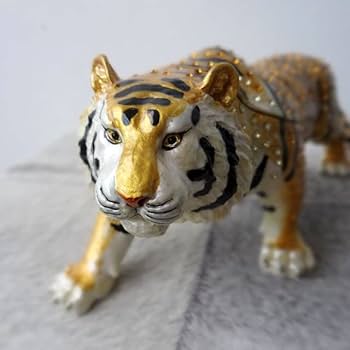 縁起物 虎の置物 中古 希少レア 泉屋博古館 青銅製 虎卣(こゆう) 中国古美術