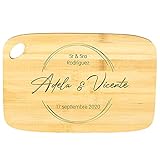 Tabla de madera para parejas grabada con nombres, fecha, hora y lugar