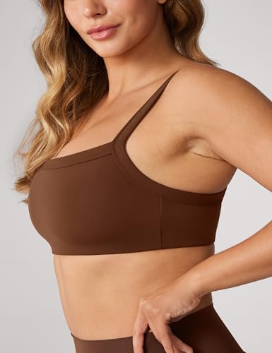 Image of UNISSU Hugcurve Adjustable Sports Bra Square Neck Wireless Padded Yoga Workout Tops