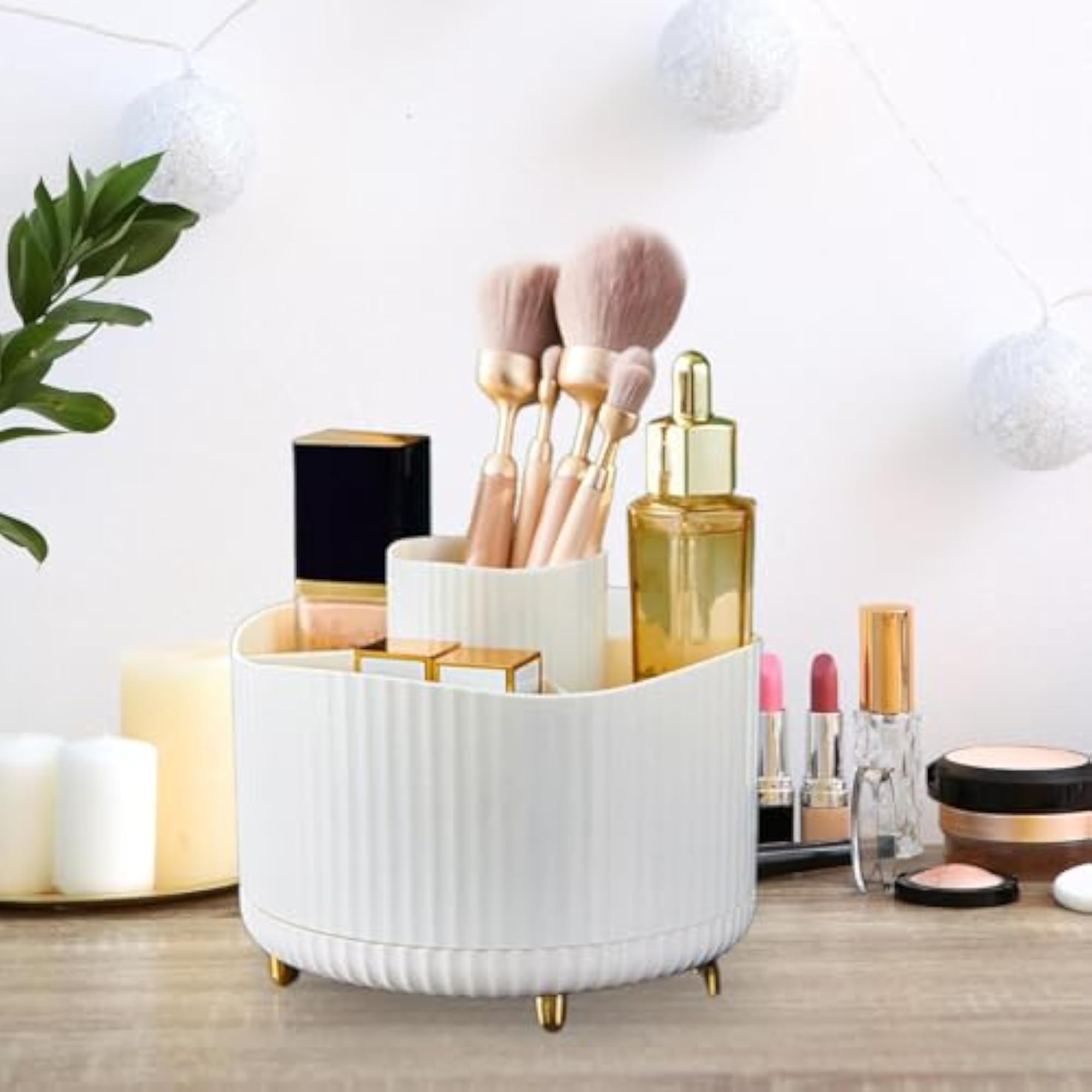 360 Rotating Cosmetic Display Case for Dressing Table