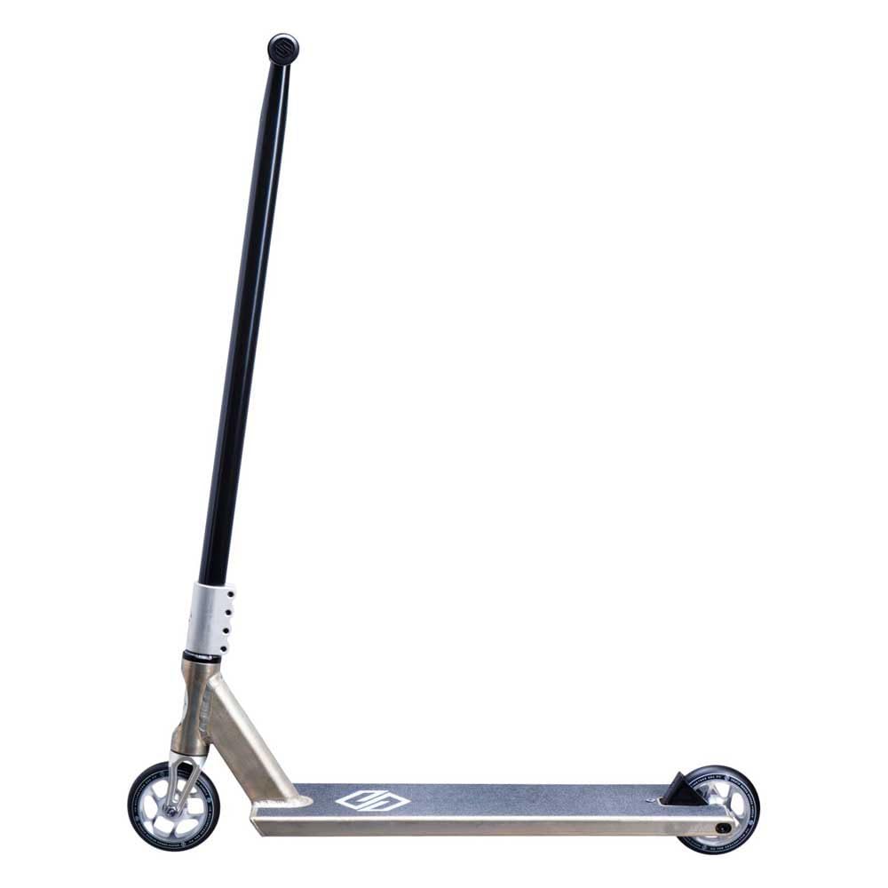 Striker Gravis Scooter (L - Raw)