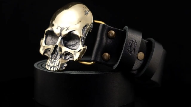 Amazon.com: KLAMRA Leather belt with solid brass buckle SKULL