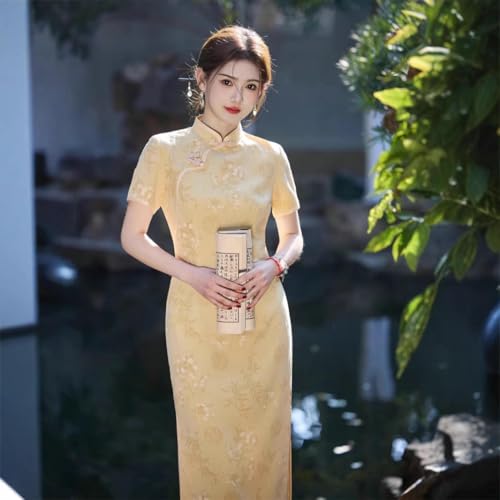 Cheongsam jaune mi-long ajusté pour mariage à thème chinois - 5