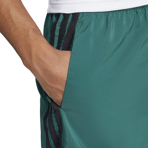 Image of adidas Originals Men's Essentials 3-Stripes Chelsea 7-Inch Shorts