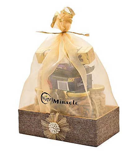 Image of NUTRI MIRACLE Bhaiya Bhabhi Rakhi Gift Set | Festive Rakhee Dry Fruits and Chocolate Hamper