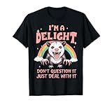 Photo Gallery funny opossum rainbow tee i’m a delight don’t question it maglietta Photo Gallery funny opossum rainbow tee i’m a delight don’t question it maglietta