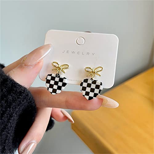 MALOYANVE Checkered Flag Earrings for Women Unique Cute Black White Striped Checkerboard Heart Geometric Dangle Drop Plaid Earrings Statement Minimalist Jewelry Gifts4