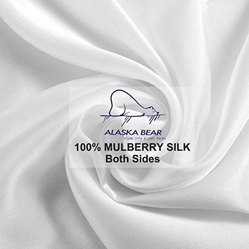 Eye Lash Design 100 Percent Mulberry Silk Pillowcase, Queen Size (1 Pack, Black Eyelashes)