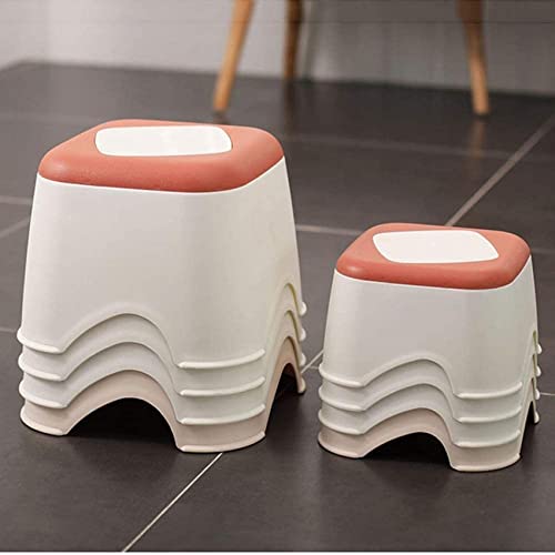 Tabouret pour changer ses chaussures dans l'entrée et salon moderne