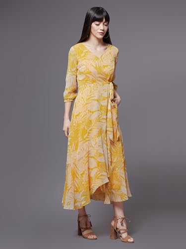 Image of Miss Chase Women's Multicolored-Base-Brown Relaxed Fit Maxi Lurex Chiffon Dress