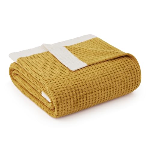Amélie Home Chenille Throw Blanket, Soft Cozy Waffle Throw for Couch & Sofa, Warm Yet Lightweight, Breathable All-Season Throws for Women Men, Housewarming, Birthdays, 50"x60", Ginger