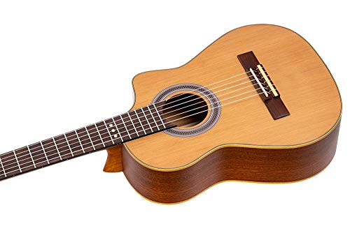 Ortega Guitars Guitare Concert Electro-acoustique Série Requinto – corps profond – Housse incluse – cèdre massif / sapele (RQ39E) - Les Beatles, Paul McCartney, John Lennon, RIngo Starr, George Harrison Ortega Guitars Guitare Concert Electro-acoustique Série Requinto - corps profond - Housse incluse - cèdre massif / sapele (RQ39E) – Image 5
