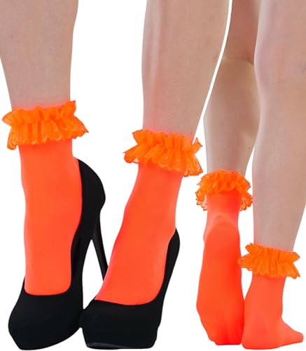 Image of ToBeInStyle Women's Indie Girl Ruffle Trim Heart Net Design Ankle High Fashion Socks