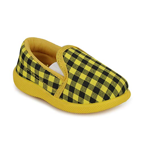 Image of SMARTOTS Sports Shoes Multicolor Age-Group 4 Months to 24 Months for Kids