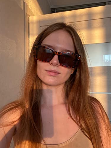 GIFIORE Retro Square Sunglasses Women 90s Vintage Small Plastic Tortoise Shell Frame Glasses with Rivet2