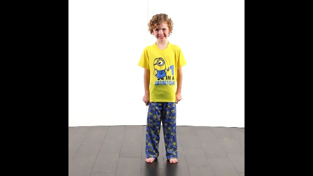 LES MINIONS Pyjama coton fille du 2 au 16 ans pas cher