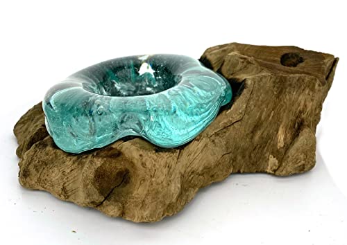 Melted Glass Candle Holder with Driftwood D&eacute;cor