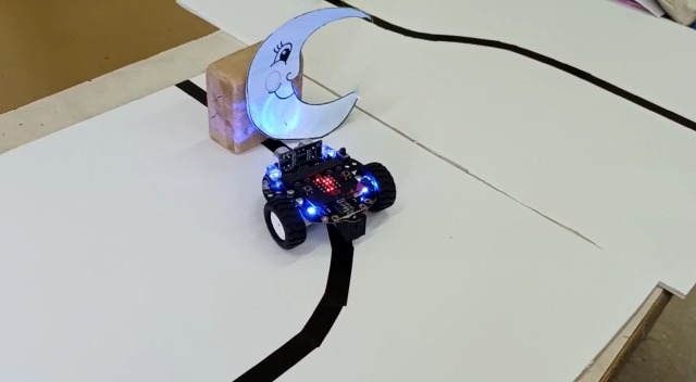 Amazon | Yahboom Micro:bit V2 スターター ロボティックキット子供