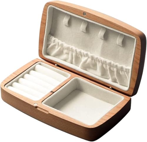 PVTK�ɏ�i�������� �N���ގ��W���G���[�{�b�N�X �t�@�b�V�����f�U�C�� �w�ցE�C�������O�E�l�b�N���X���[ �����ւ̃v���[���g�E�M�t�g �����A�N�Z�T���[�ۊ� �������i