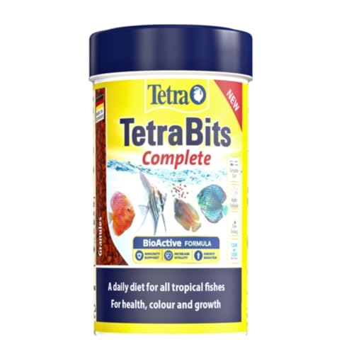 TETRA BITS Complete Bio-Active Formula Flake Adult Fish Food, 30 g