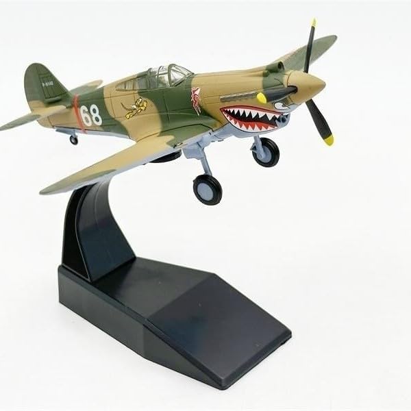 1:72 P-40 Fighter Jet Model, World War II Flying Tigers No.68 Aircraft, Vintage Military Airplane, Metal Diecast Display Ornament, Collection and Gift.