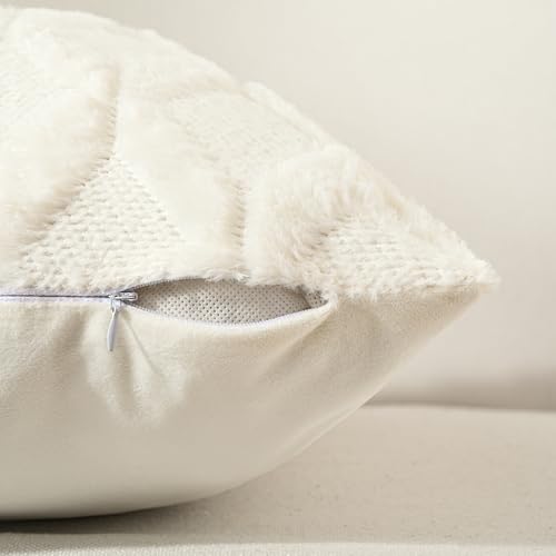 Volcanics Pack of 2 Faux Wool Throw Pillow Covers 18x18 Inches Decorative Farmhouse Velvet Couch Pillow Case Soft Plush Square Boho Cushion Pillowcase, Cream Beige