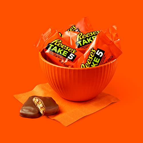 REESE'S TAKE 5 Pretzel, Peanut and Chocolate Snack Size, Candy Bag, 11.25 oz