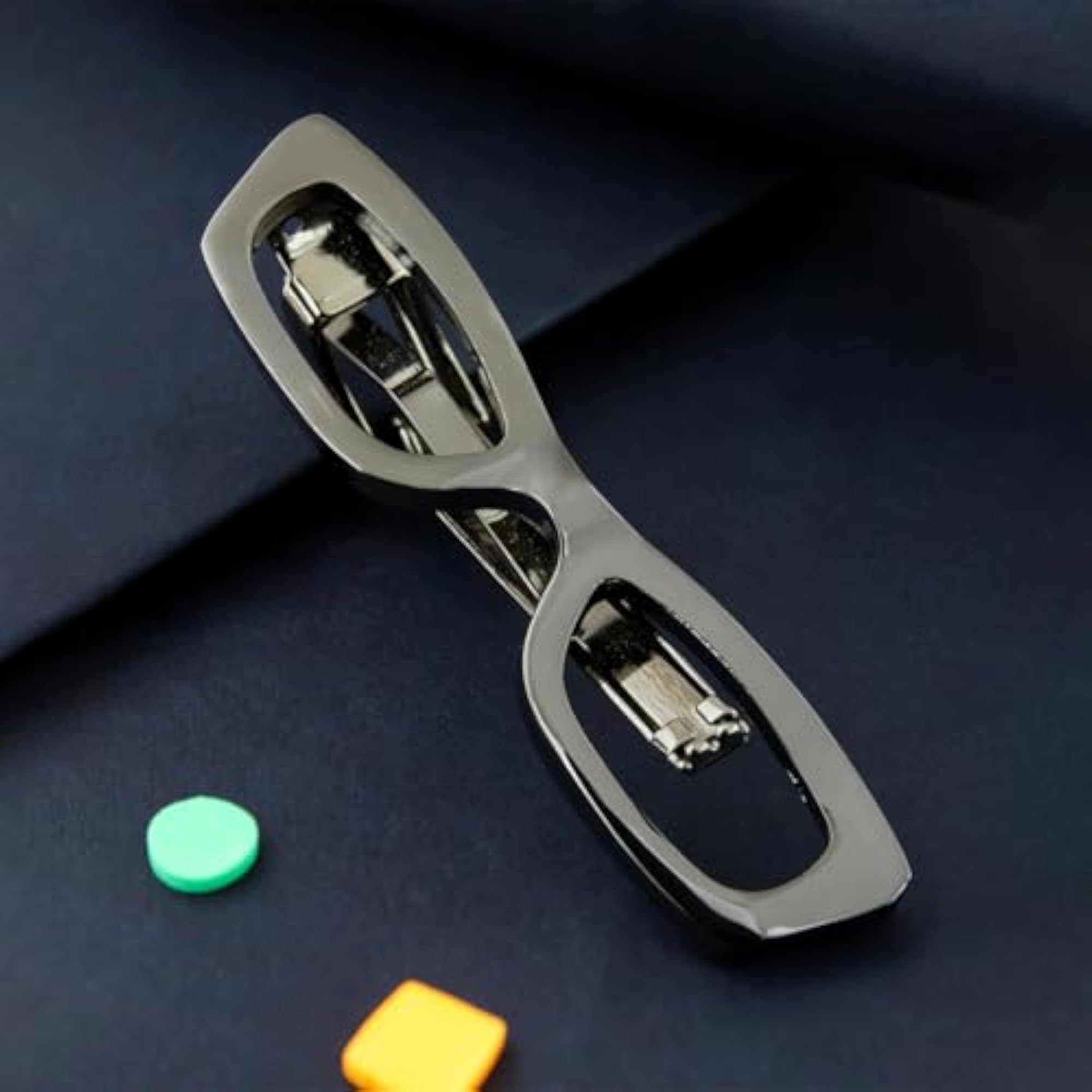 Men's Speck Tie Pin, Elegant Accessory