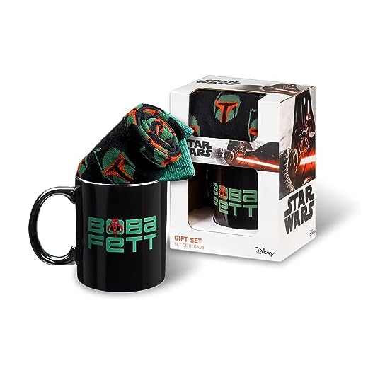 Disney The Mandalorian Taza Baby Yoda Caja Regalo Frikis Taza Mug y Calcetines Star Wars (Boba Fett Negro AOP)