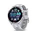 Produktbild Garmin Forerunner® 965 Smartwatch zum Laufen, mit farbigem AMOLED-Display, Trainings- und Erholungsmessungen, Whitestone und Powder Gray