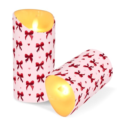 Bougies de Saint-Valentin à cœurs de dessin animé et nœud en ruban chic