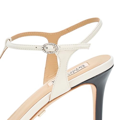 Badgley Mischka Women's Aurelia Pump4