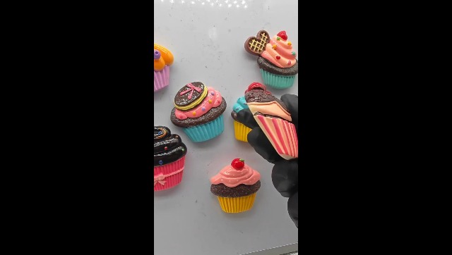 Set de 8 imanes decorativos de resina para refrigerador miniatura 7