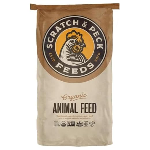 Scratch and Peck Feeds Organic Layer Chicken Feed with Corn for Chickens and Ducks - 25-lbs - Non-GMO Project Verified, Always Soy Free - 1004-25