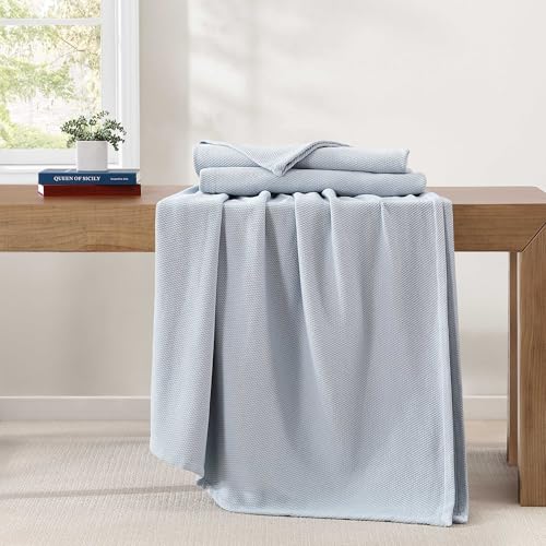 Image of Tommy Hilfiger - King Cotton Blanket, Textured Pique Weave Bedding, Medium Weight Soft Blanket, Anti-Pilling & Fade Resistant, Ideal for Layering, Oeko-TEX Certified (Blue)