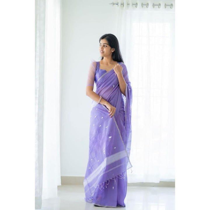 Flosive Women's Mix Color & Golden Kanjivaram Wedding Saree With Blouse (Lavender)