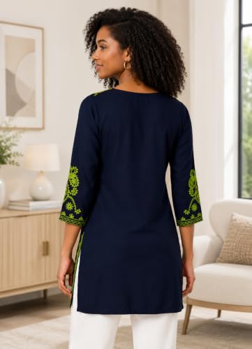 Image of Embroidered Chikankari Kurti with Kashmiri Aari Work, V-Neck, 3 /4 Sleeves, Rayon Fabric